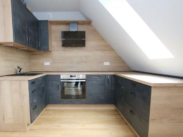 Moderne 2 Zimmer Obergeschosswohnung mit Einbauküche und Stellplatz in Wiefelstede