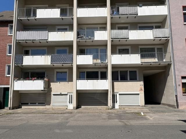 Moderne 2 Zimmer Dachgeschosswohnung â frisch saniert & 1. Monat kaltmietfrei!
