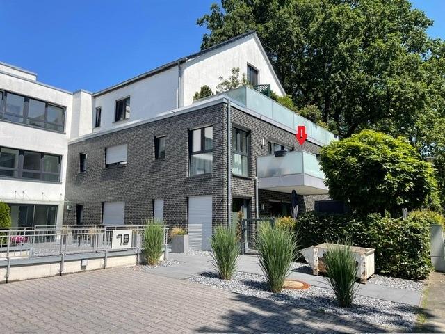 Moderne 2 Zimmer ETW 1.OG mit Tiefgarage, Fahrstuhl und schönem Balkon in 33330 Gütersloh