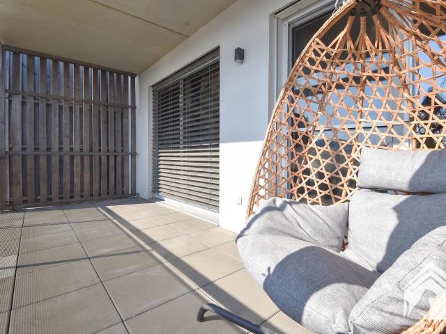 Moderne 2 Zimmer Eigentumswohnung mit Balkon