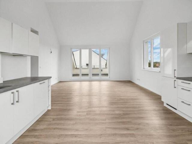 Moderne 2 Zimmer Erdgeschosswohnung mit Terrasse in ruhiger Lage
