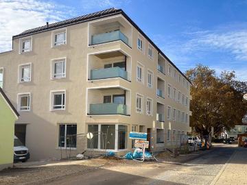 Moderne 2 Zimmer Genossenschaftswohnung mit Balkon direkt am Stadtplatz in Mauthausen Für Personen ab 50 Jahren