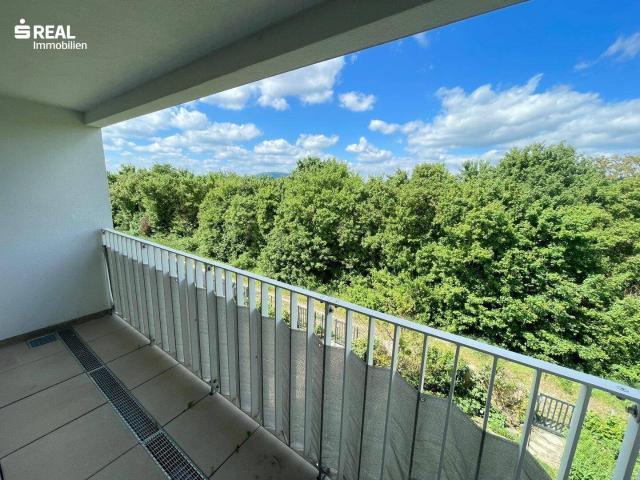 moderne 2 Zimmer Loggiawohnung in Grünruhelage mit Tiefgaragenplatz