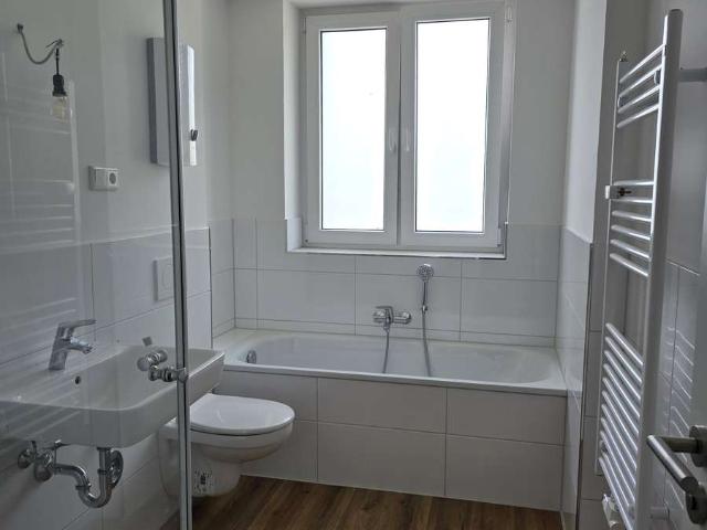 Moderne 2 Zimmer Wohnung – Erstbezug nach Komplettsanierung!