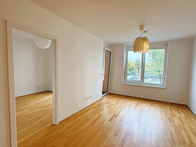 Moderne 2 Zimmer Wohnung: Helle Räume, Tolle Loggia & Top Aufteilung ab 01.11!