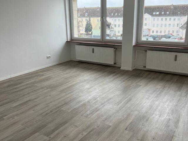 Moderne 2 Zimmer Wohnung in der Stadt