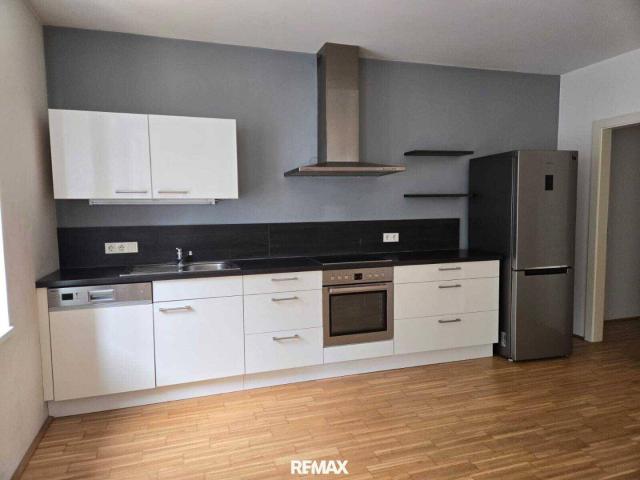Moderne 2 Zimmer Wohnung in Eferding, mit Fußbodenheizung & Stadtblick!
