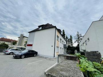 Moderne 2 Zimmer Wohnung in Linz: Top Lage, Stellplatz & Wohnküche