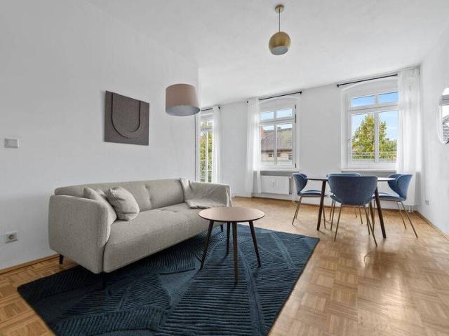 Moderne 2 Zimmer Wohnung in Neukölln voll möbliert