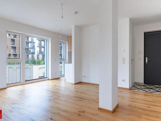 MODERNE 2 ZIMMER WOHNUNG MIT BALKON