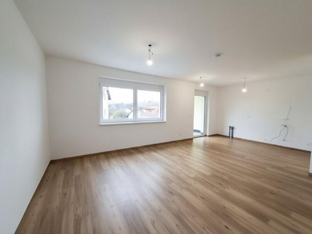 Moderne 2 Zimmer Wohnung mit Balkon und guter Anbindung nahe Amstetten