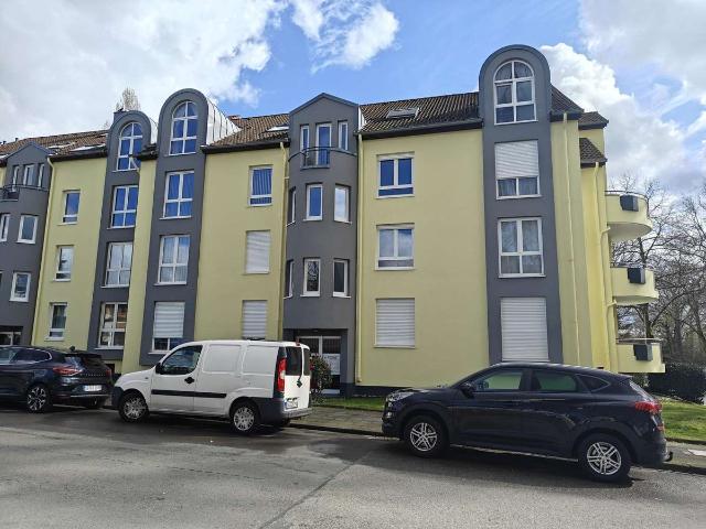 Moderne 2 Zimmer Wohnung mit Balkon und Tiefgaragenstellplatz