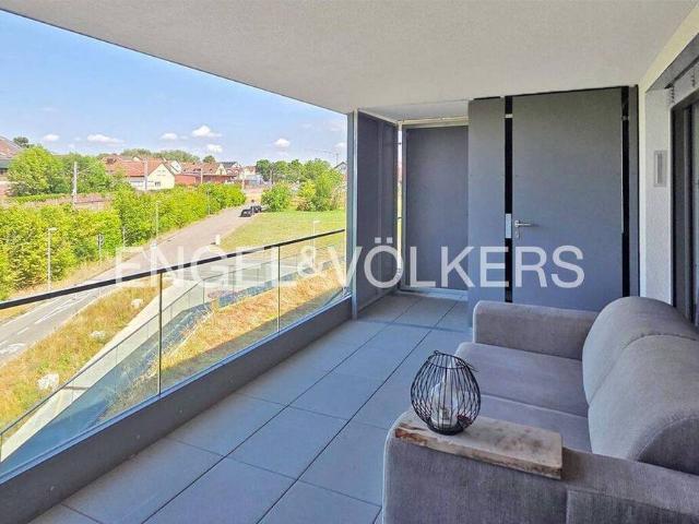 Moderne 2 Zimmer Wohnung mit Balkon, Einbauküche und Tiefgarage