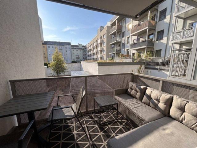 Moderne 2 Zimmer Wohnung mit Balkon in zentraler Lage!