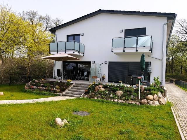 moderne 2 Zimmer Wohnung mit Balkon in B.