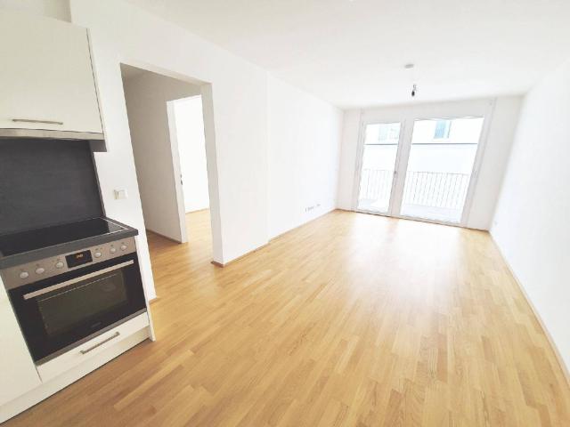 Moderne 2 Zimmer Wohnung mit Balkon in der Koloniestraße!