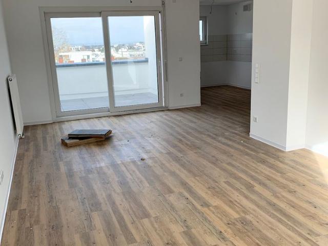 Moderne 2 Zimmer Wohnung mit Dachterrasse in Darmstadt