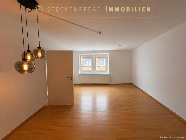 Moderne 2 Zimmer Wohnung mit Einbauküche in bester Innenstadtlage!