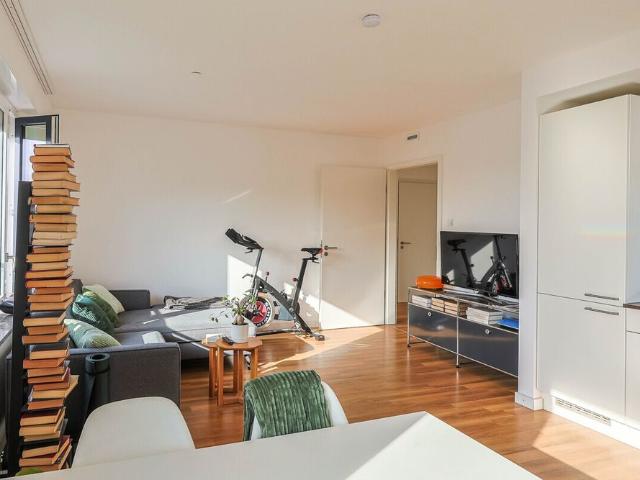 Moderne 2 Zimmer Wohnung mit Einbauküche