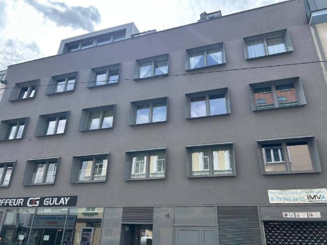 Moderne 2 Zimmer Wohnung mit Garten und Terrasse nächst UBahn Station Niederhofstraße!