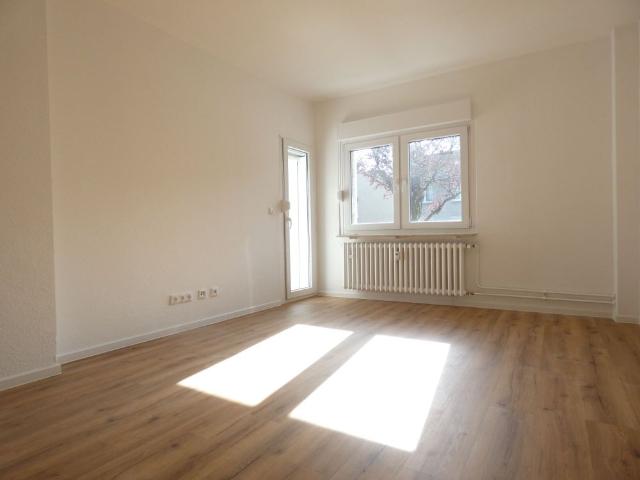 Moderne 2 Zimmer Wohnung mit großem Balkon in Dümpten