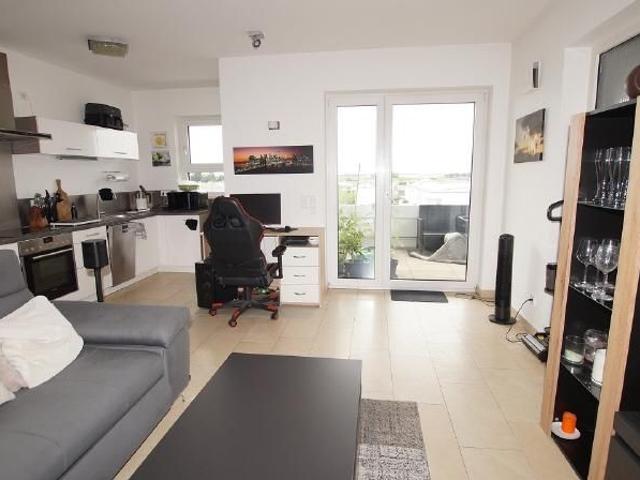 Moderne 2 Zimmer Wohnung mit großem Balkon