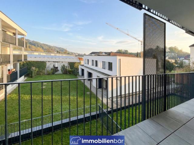 Moderne 2 Zimmer Wohnung mit großzügiger Loggia & TG Stellplatz