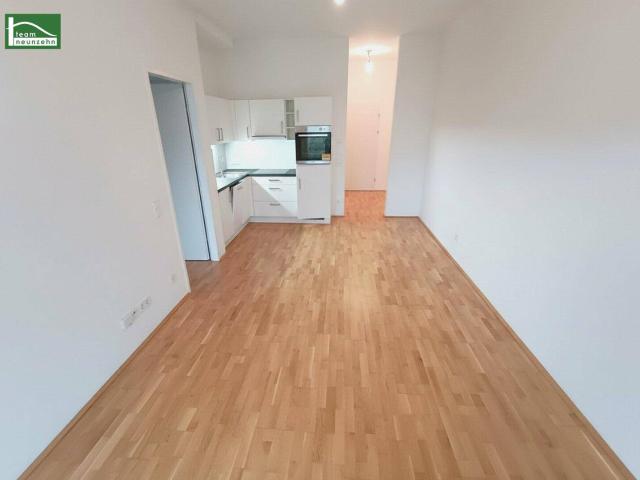 Hofseitige 2 Zimmer Wohnung inklusive Einbauküche in unschlagbarer Lage!