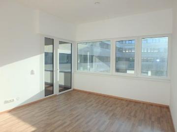 Moderne 2 Zimmer Wohnung mit Lift, Loggia und Garagenplatz