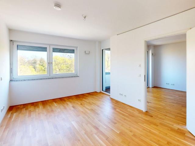 Moderne 2 Zimmer Wohnung mit Loggia