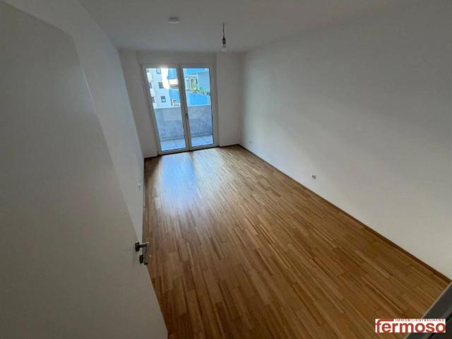 Moderne 2 Zimmer Wohnung mit Loggia, Fußbodenheizung & Einbauküche in 1200 Wien!