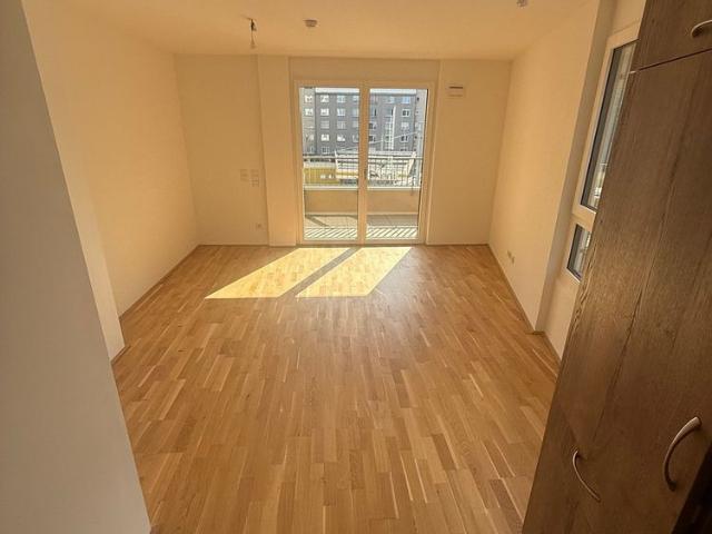 Moderne 2 Zimmer Wohnung mit Loggia in Top Lage beim Keplerplatz Top 44 1192 € inkl. BK und Hzg