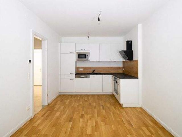 Moderne 2 Zimmer Wohnung mit Loggia kompakt & gut geschnitten