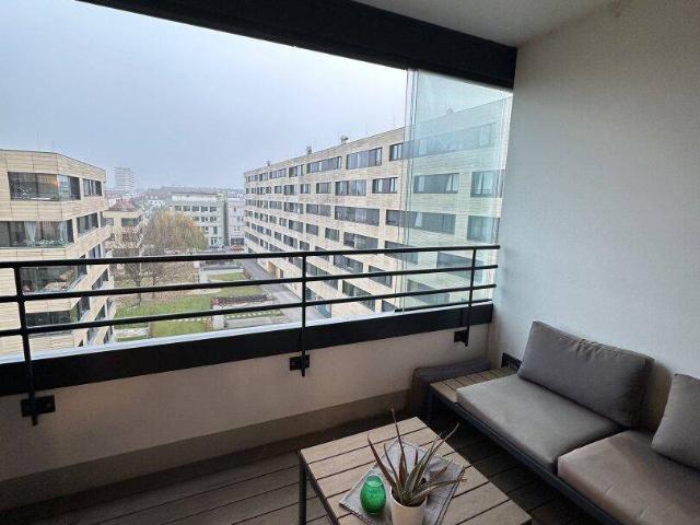 Moderne 2 Zimmer Wohnung mit Loggia nähe Parkbad