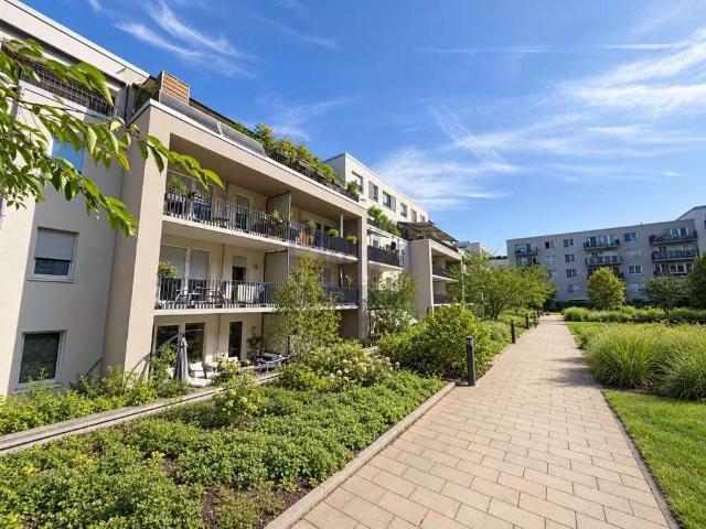 Moderne 2 Zimmer Wohnung mit Loggia/Terrasse