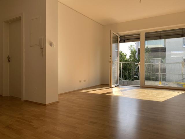 Moderne 2 Zimmer Wohnung mit süd westlichem Balkon in sehr zentraler Lage – Provisionsfrei