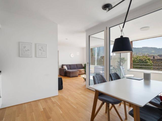 Traumhafte 2 Zimmer Wohnung mit Seeblick und Loggia in Lochau