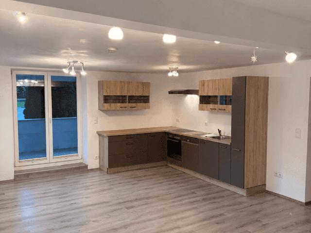 Moderne 2 Zimmer Wohnung mit Terrasse, Garten und eigenem Parkplatz in Vöcklamarkt