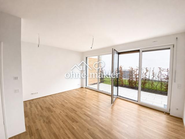 Moderne 2 Zimmer Wohnung mit Terrasse in Nürnberg Seeleinsbühl, unmittelbar zur Grenze Gostenhof