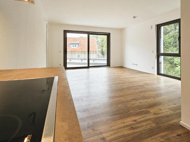 Moderne 2 Zimmer Wohnung mit Terrasse und Abstellraum in Marburg