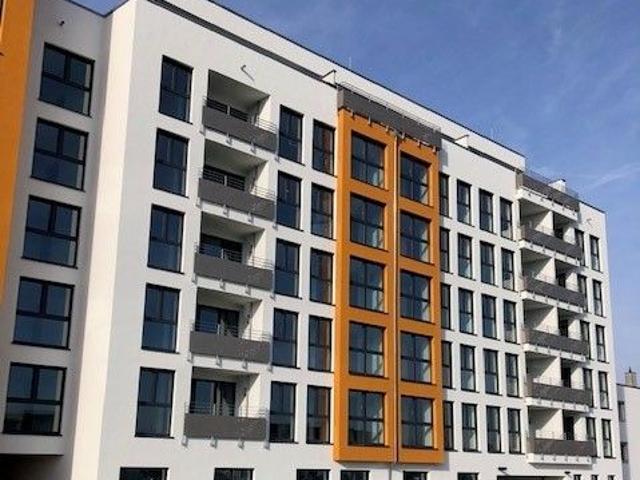 Moderne 2 Zimmer Wohnung * mit Wintergarten/Büro