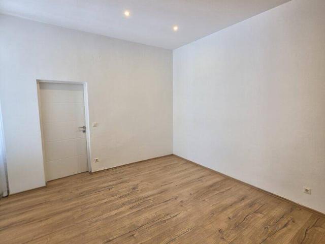 Moderne 2 Zimmer Wohnung, vollsaniert, 37m², 1050 Wien Befristet Vermietet