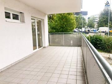 Moderne 2 Zimmerwohnung mit großer Terrasse in zentraler Lage