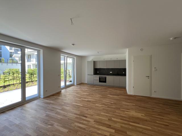 Moderne 2 Zimmerwohnung mit Terrasse und Stellplatz in Bahrenfeld!