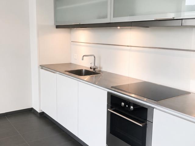 Moderne 3.5 Zimmerwohnung mit eig. Waschturm