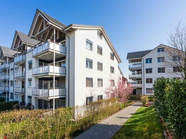 Moderne 3.5 Zimmerwohnung mit Lift