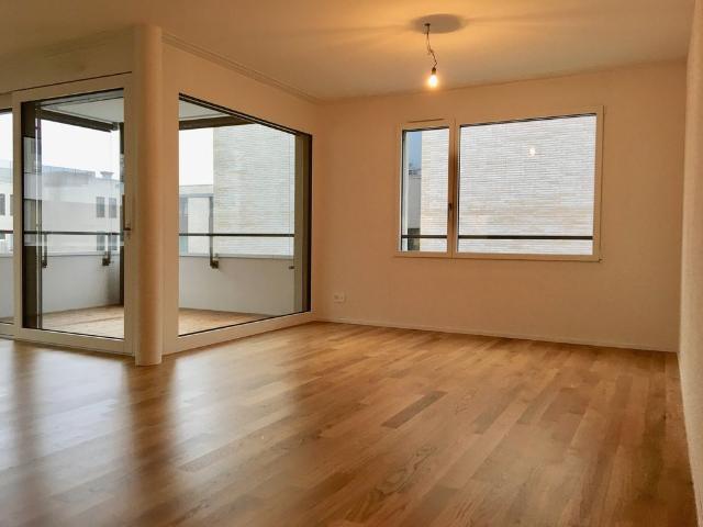 Moderne 3.5 Zimmerwohnung an zentraler Lage!