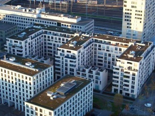 moderne 3.5 Zimmerwohnung an zentraler Lage