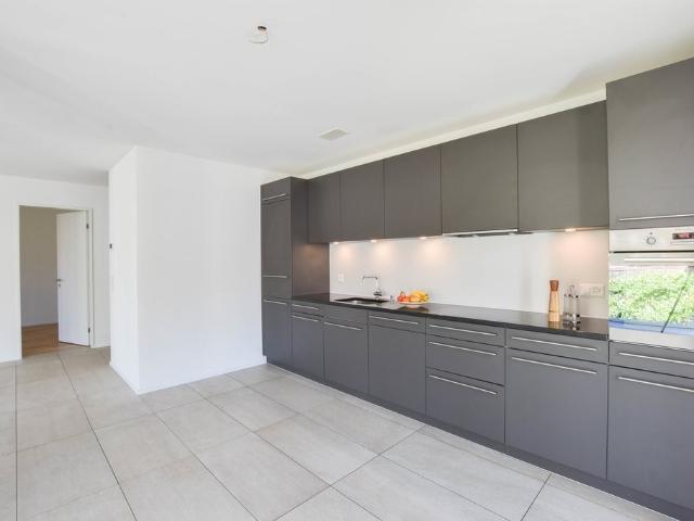Moderne 3.5 Zimmerwohnung im Jardin du Paradis