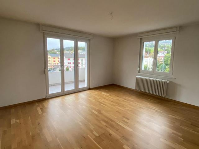 Moderne 3.5 Zimmerwohnung im 3. Stock mit zwei Balkonen